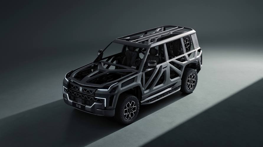 成都220仰望U8硬派越野的科技魅力，国能汽车对传统燃油车市场的冲击